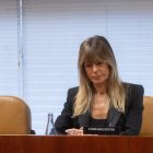 Archivo - La mujer del presidente del Gobierno, Begoña Gómez, durante la Comisión de Investigación sobre programas de cátedras y postgrados de la Universidad Complutense de Madrid en la Asamblea de Madrid, a 13 de noviembre de 2024, en Madrid (España). 