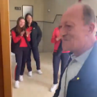 Despedida a un profesor del Colegio Discípulas de Jesús por su jubilación.