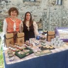 Lecheria La Popular mostrando sus productos.