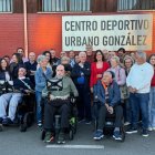 El centro de ocio de Trobajo del Camino ya lleva el nombre de Urbano González.