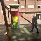El concejal Carlos Fernández visitó el nuevo parque.
