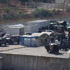 Las Fuerzas israelíes se preparan para liberar a los prisioneros palestinos en una prisión en Ramala. EFE/EPA/ALAA BADARNEH.