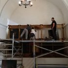 Trabajos de recuperación del retablo.