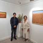 La artista, junto al concejal de Cultura.