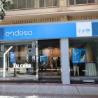 Fachada  del Punto Endesa en la calle República Argentina de Ponferrada.