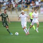 Yayo González, a la derecha, participó 14 minutos ante el Leganés.