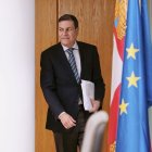 El consejero de Economía y Hacienda y portavoz, Carlos Fernández Carriedo.