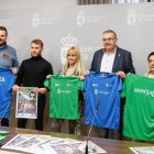 Un momento de la presentación del corro, ayer en la Diputación.