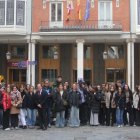 Los alumnos de Derecho de León, con Mario Amilivia.