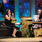 Rosalía junto a David Broncano en 'La Revuelta'.