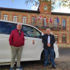 El taxista y el alcalde de Santa Colomba de Somoza.