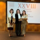 La rectora de la ULE, Nuria González (centro), en la entrega de los XXVIII Premios Nacionales de Edición Universitaria.