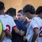 El técnico Sergio Pallide y los jugadores del Júpiter Leonés.