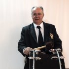 Argimiro Reyero con su bombo tras una actuación.