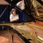 Raquel del Val es licenciada en Derecho por la ULE y máster en Investigación Musical por la Universidad Internacional de Valencia.