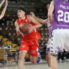 Daniel Gómez, del Colegio Leonés, convocado con la selección española de baloncesto sub-15