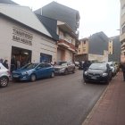 Los lacianiegos no dejan de llegar al tanatorio.