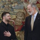 Volodímir Zelenski junto rey Felipe VI.