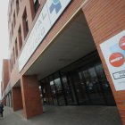 Entrada al Hospital El Bierzo.