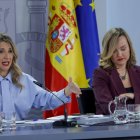 Las ministras de Trabajo, Yolanda Díaz y de Educación, Pilar Alegría.