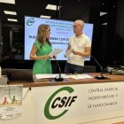 Archivo - Isabel Madruga y Mariano González, momentos antes de informar en rueda de prensa sobre el inicio de curso escolar. Foto de archivo.