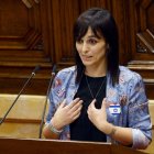  Silvia Orriols con una chapa con la bandera de Israel.