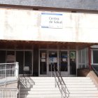 Entrada principal del centro de salud de Cistierna.