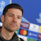 El entrenador del Real Madrid, Xabi Alonso, durante la rueda de prensa previa al partido del miércoles contra el Manchester City. EFE/Sergio Pérez.
