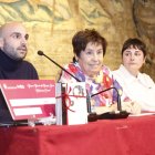 Silvia Abad recogió el premio en presencia de Elena Aguado, concejala de Cultura.