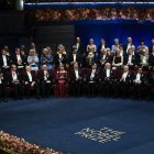 Los galardonados con los Nobel de este año, ayer en Estocolmo.