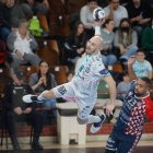 Adrián Fernández fue de menos a más en el partido y supo contener al equipo leonés en los minutos finales del duelo contra Alicante.