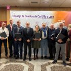 El Consejo de Cuentas homenajea a sus empleados más veteranos.