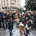 La música y la nieve artificial fueron los ingredientes de la mañana del sábado.