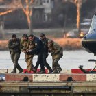 Agentes de la DEA conducen a Nicolás Maduro y su mujer ante el juez federal.