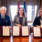 Josep Carreras, Mónica García y Beatriz Domínguez-Gil.