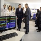 Mañueco, ayer, en la nueva Unidad de Ictus del Nuestra Señora de Sonsoles en Ávila.
