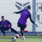 Entrenamiento previo del Barcelona antes del partido contra el Racing de Santander.