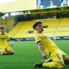 Víctor Moreno celebra un gol con el Villarreal B.
