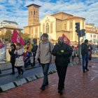 El candidato a la presidencia de la Junta de Castilla y León por la coalición de IU, Movimiento Sumar y Verdes-Equo y coordinador de IU en Castilla y León, Juan Gascón, en la manifestación convocada por la Plataforma en Defensa de FEVE en León.