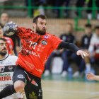 El Abanca Ademar se mostró mucho más solvente que el BM Nava, tanto a la hora de atacar como en defensa. Y el resultado no pudo ser otro que la victoria.