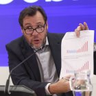 El ministro de Transportes y Movilidad Sostenible, Óscar Puente, en una de las dos ruedas de prenasa que ha dado desde el accidente.