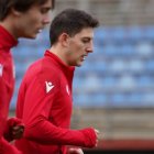 El defensa central Peru Rodríguez, procedente de la Real Sociedad B, ya entrena con sus nuevos compañeros de la Cultural.