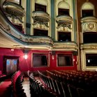 Imagen de la platea del teatro Emperador, un espacio sobre el que los leoneses llevan esperando una rehabilitación tras 20 años cerrado.