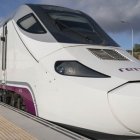 Archivo - Tren Alvia.