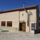 Casa rehabilitada con programa de ayuda.