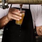 El bar, equipado y listo para funcionar, busca nuevo gestor en un municipio leonés que lo saca a concurso por 100 euros al año.