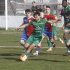 Adri Álvarez, en una jugada rodeado de rivales, anotó el gol del triunfo del Astorga.