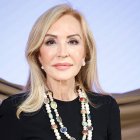 Carmen Lomana ha desvelado que su anillo de compromiso fue una sortija familiar enviada por su suegra desde Santiago de Chile y que le hizo «una ilusión enorme»