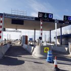 Cadena de peaje entre León y Astorga por la AP-71.