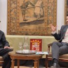 Antonio Barrul junto a Diego San Martín, en el coloquio.